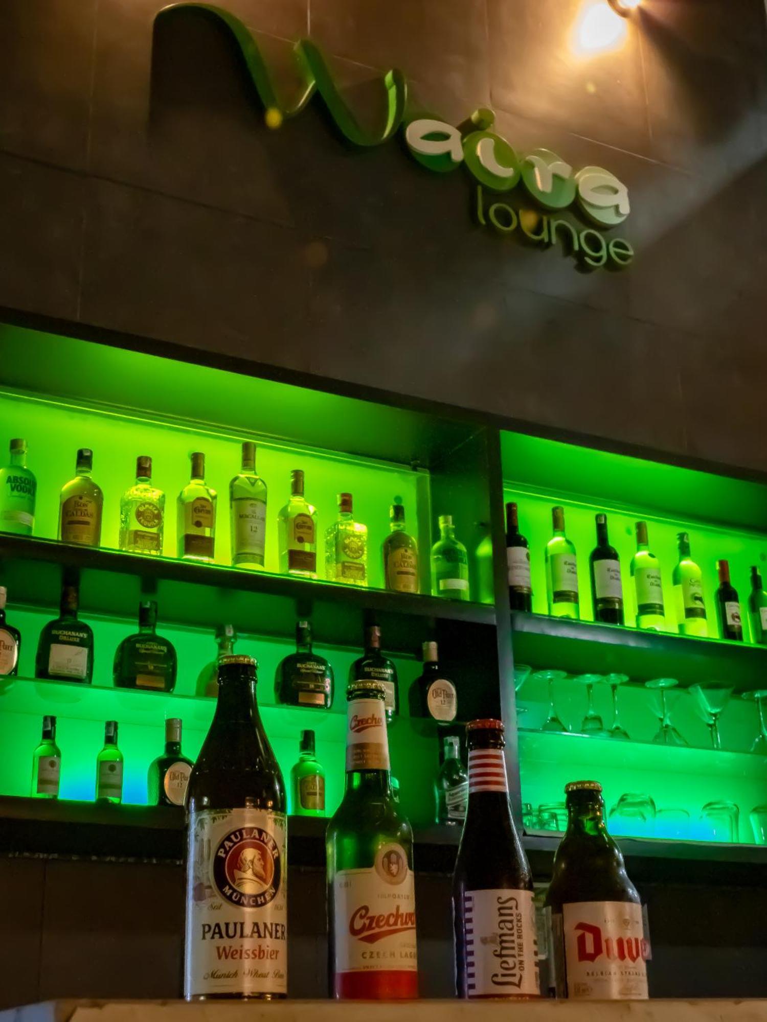 怀拉套房酒店 莱蒂西亚 外观 照片